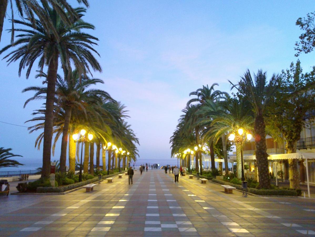 R1352 Pinomar D Villa Nerja Eksteriør bilde